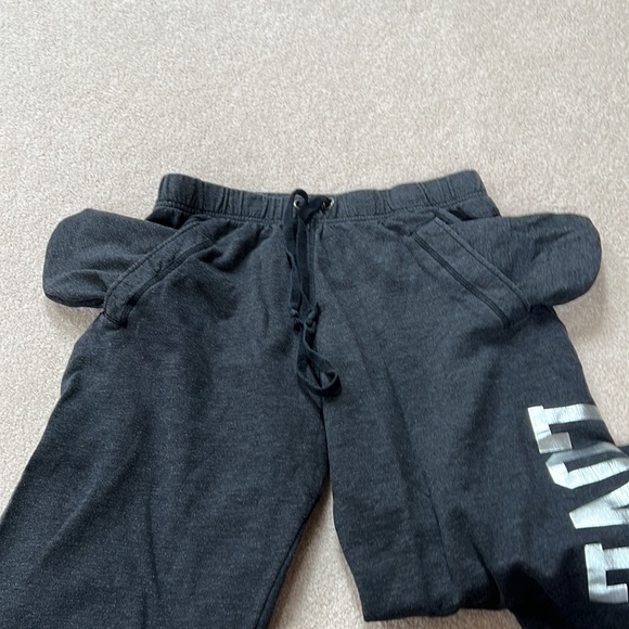 Victoria’s Secret pink bling rhinestone boyfriend sweatpants - Picture 11 of 11